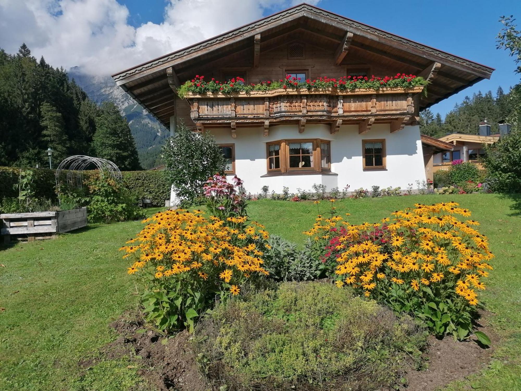 Chalet Gluecklich Sein... Ellmau Εξωτερικό φωτογραφία